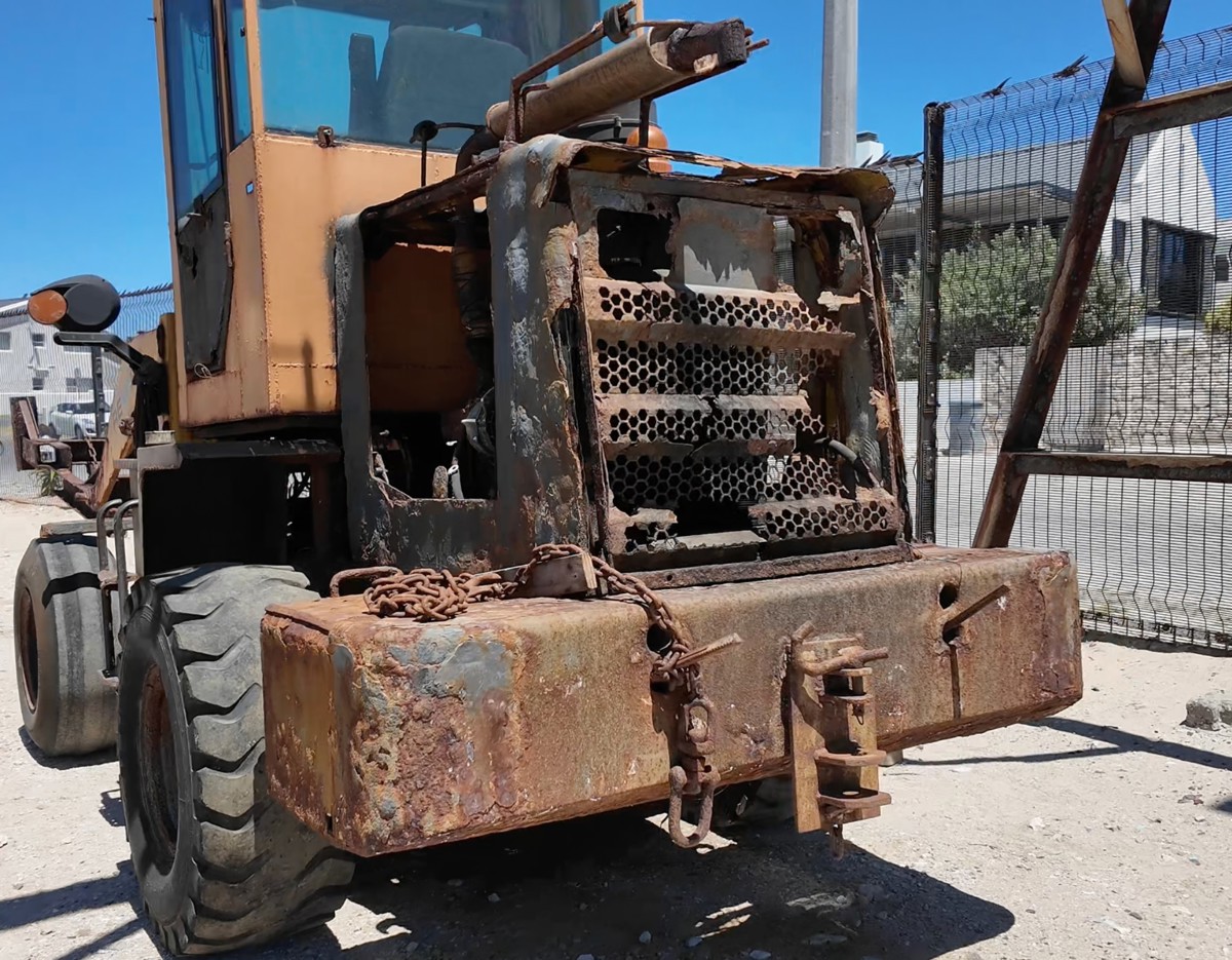 The old, rusted Arniston fishermen's tractor that broke down